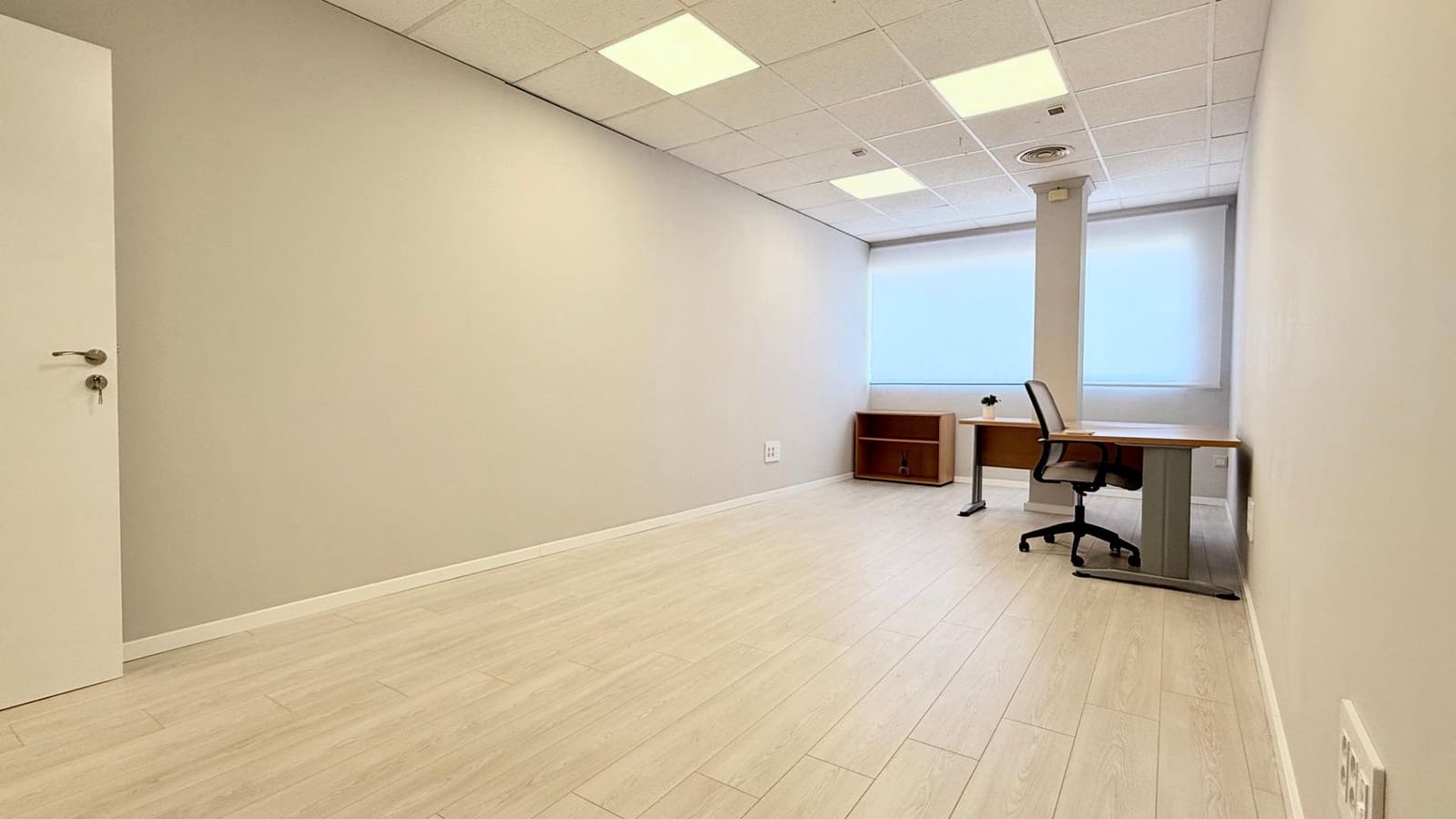 Kontor til leie i Pucol - € 400 (Ref: 9161117)