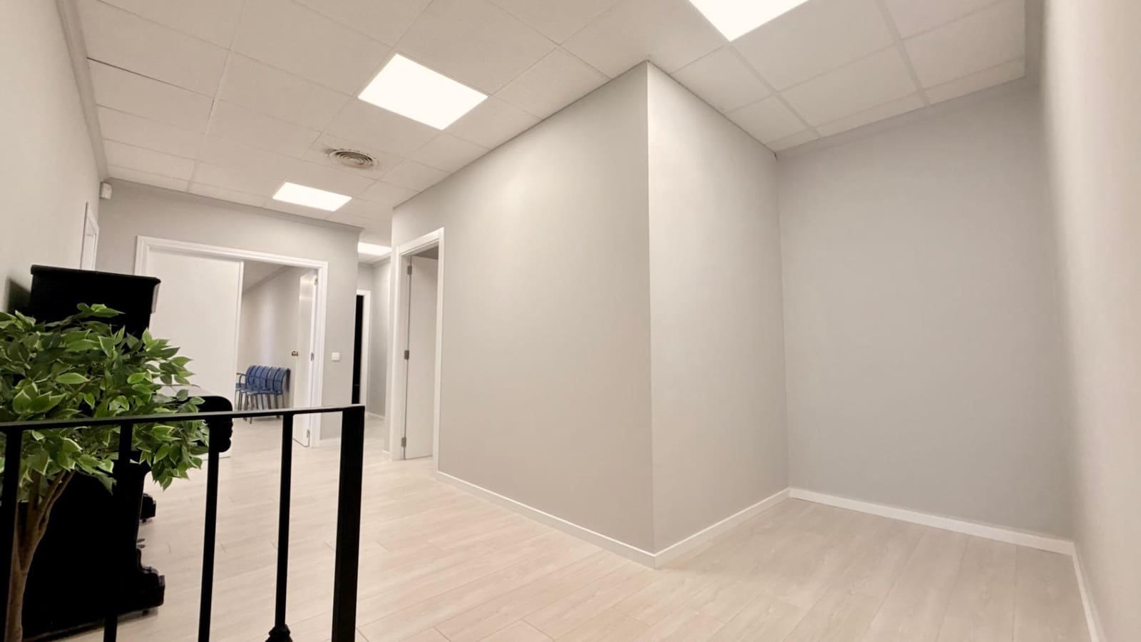 Kontor til leie i Pucol - € 400 (Ref: 9161117)