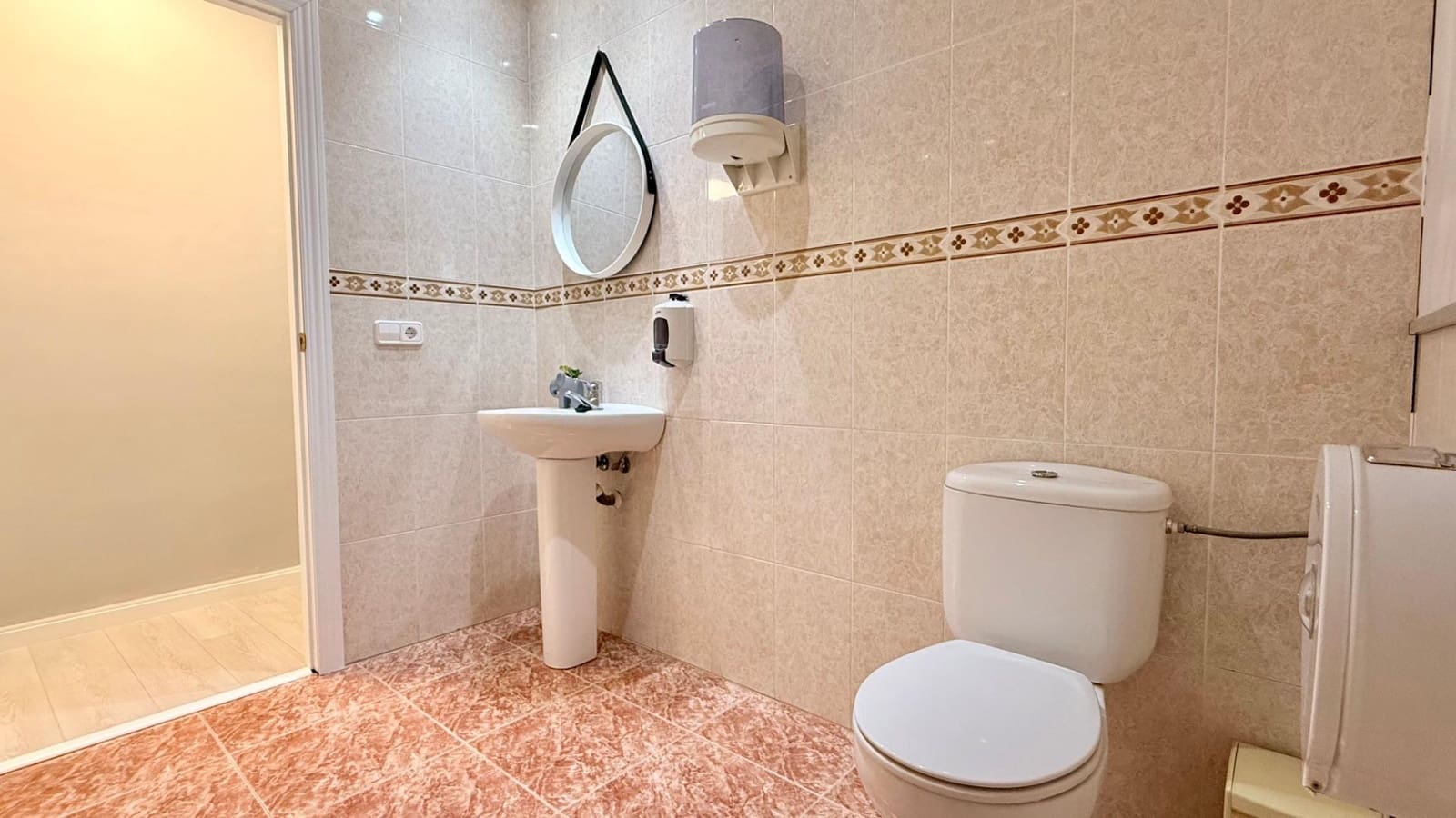 Kontor til leie i Pucol - € 400 (Ref: 9161117)