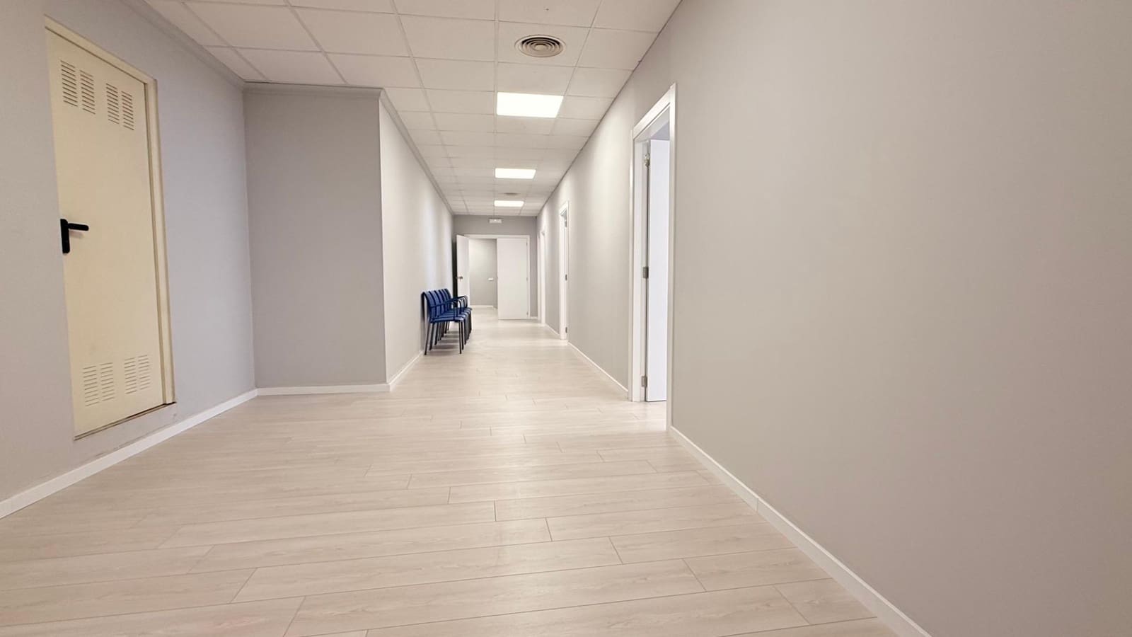 Kontor til leie i Pucol - € 400 (Ref: 9161117)