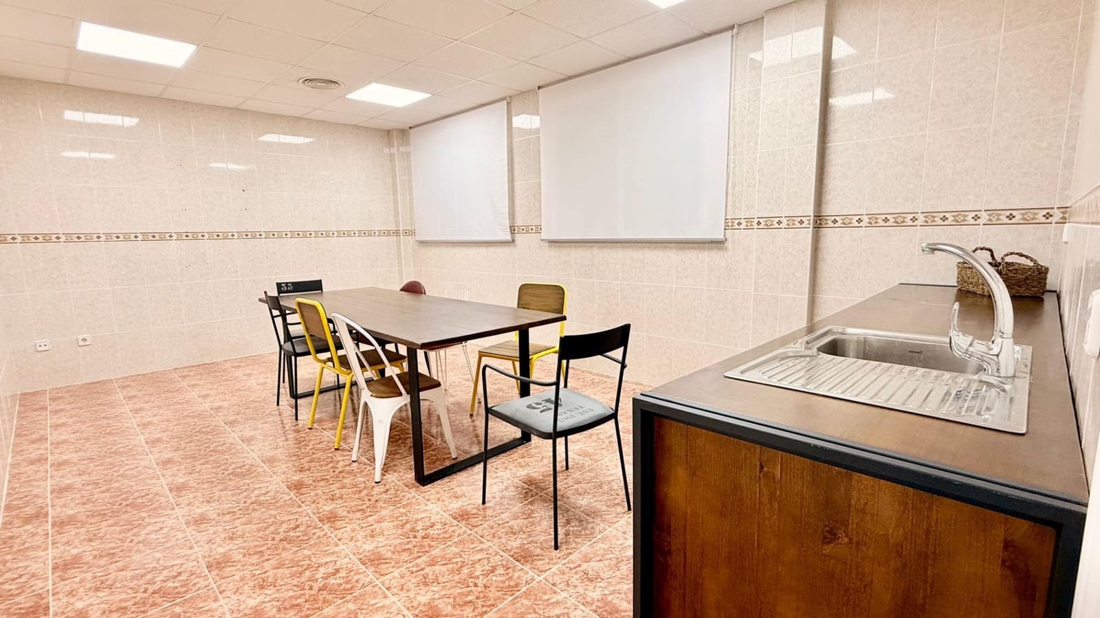 Kontor til leie i Pucol - € 400 (Ref: 9161117)