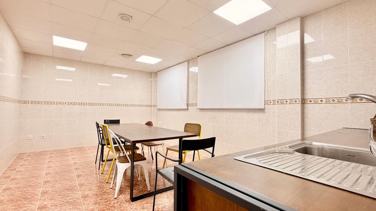 Kontor til leie i Pucol - € 400 (Ref: 9161117)