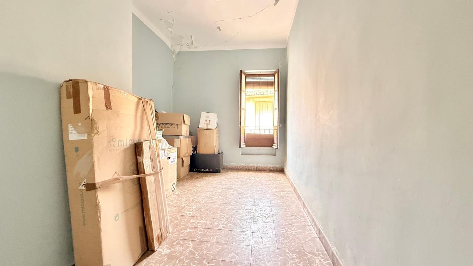 6 soverom Hus til salgs i Aldaia med garasje - € 187 000 (Ref: 9197808)