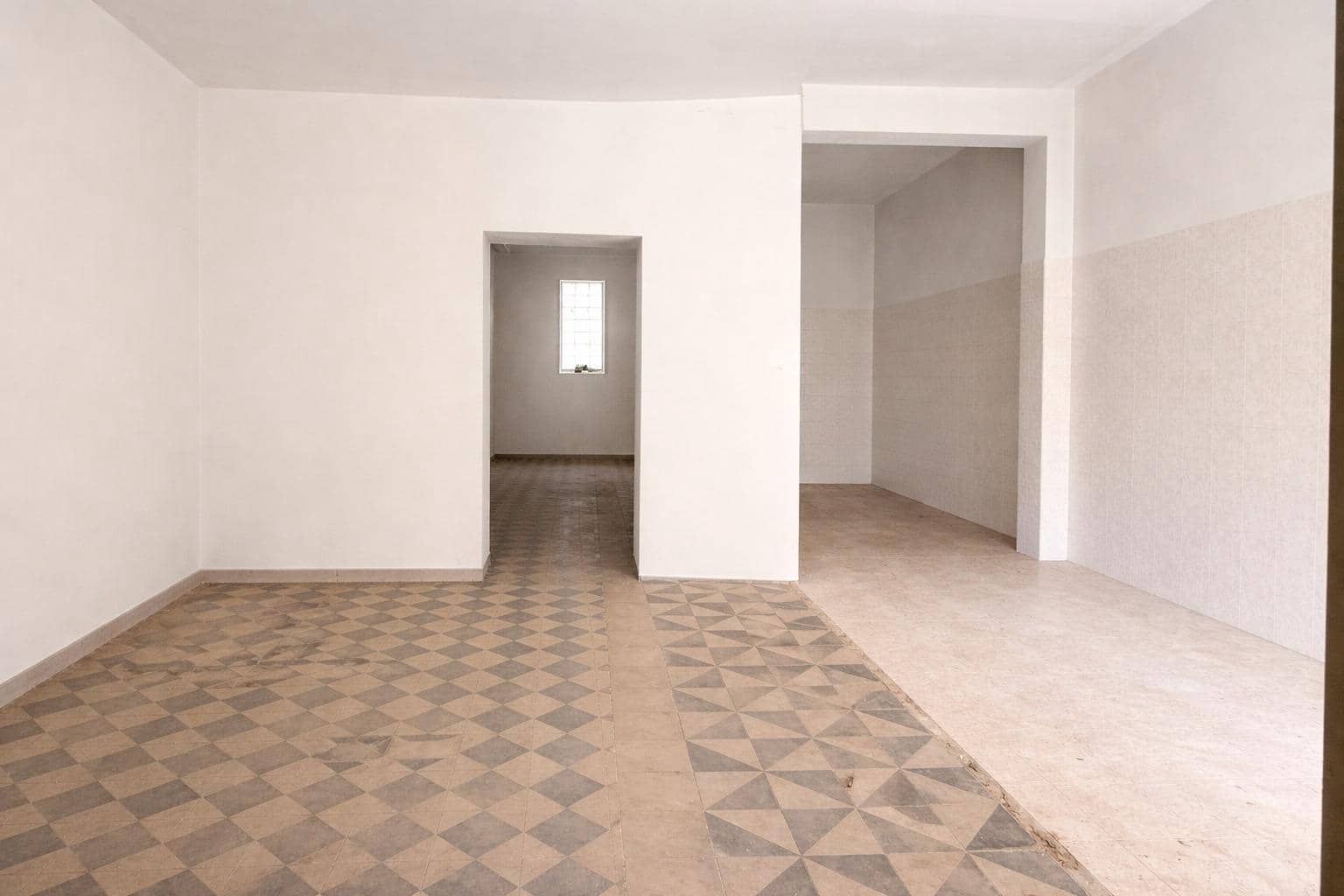 6 makuuhuone Omakotitalo myytävänä paikassa Aldaia mukana 
autotalli - 187 000 € (Ref: 9197808)