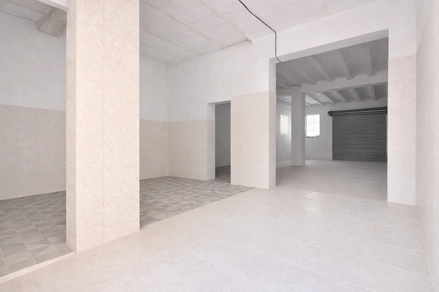 6 makuuhuone Omakotitalo myytävänä paikassa Aldaia mukana 
autotalli - 187 000 € (Ref: 9197808)