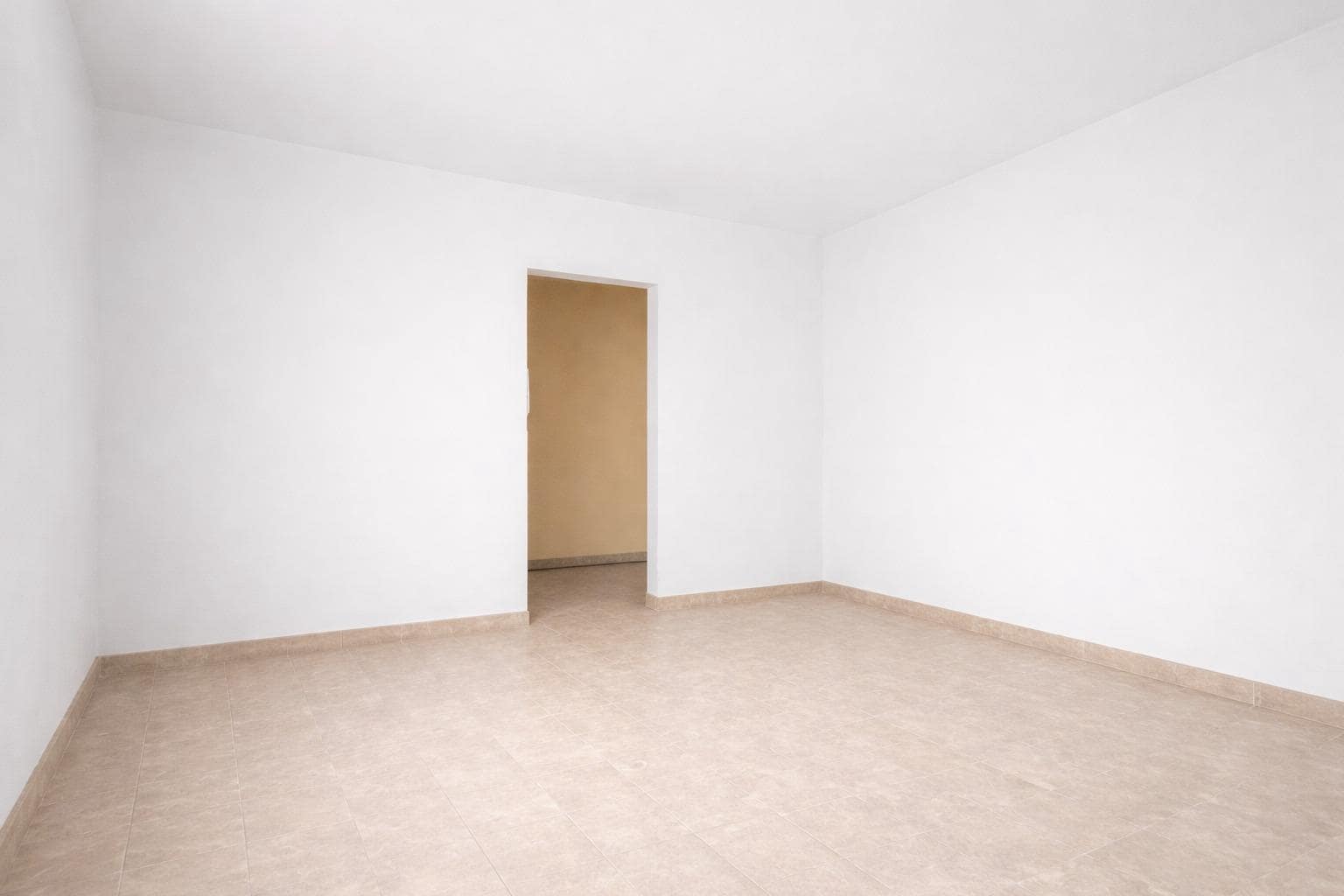 6 makuuhuone Omakotitalo myytävänä paikassa Aldaia mukana 
autotalli - 187 000 € (Ref: 9197808)