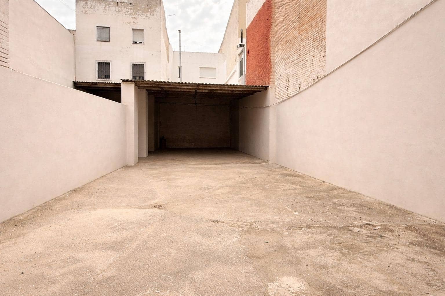 6 makuuhuone Omakotitalo myytävänä paikassa Aldaia mukana 
autotalli - 187 000 € (Ref: 9197808)