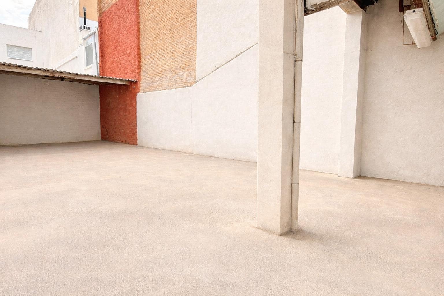 6 makuuhuone Omakotitalo myytävänä paikassa Aldaia mukana 
autotalli - 187 000 € (Ref: 9197808)