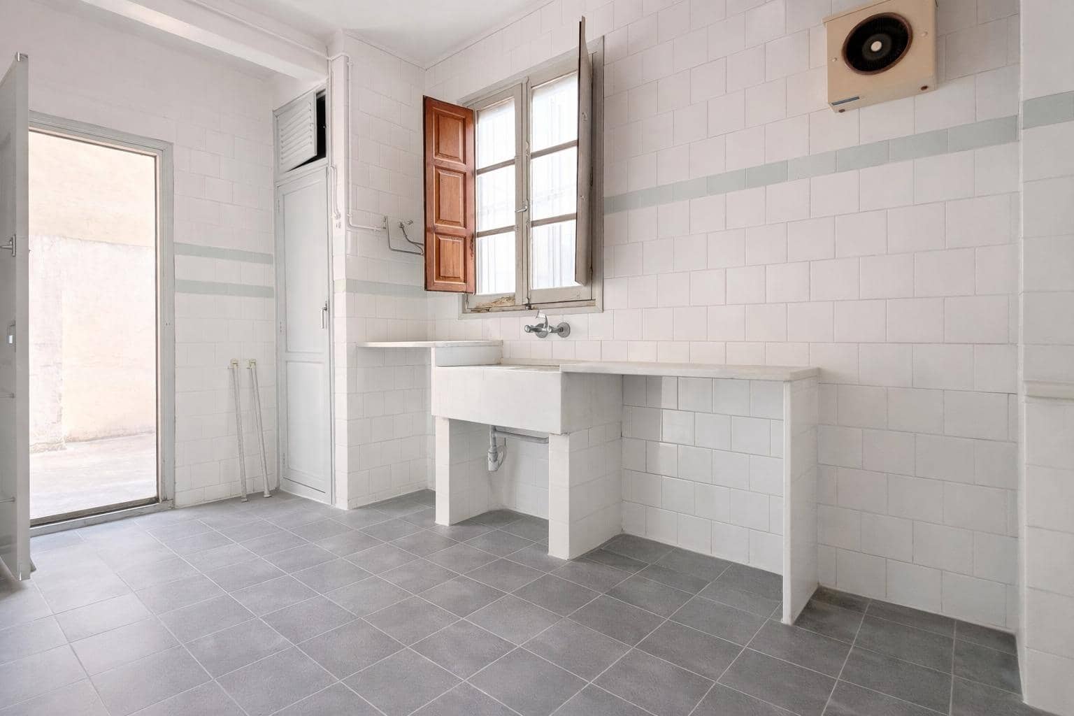 6 makuuhuone Omakotitalo myytävänä paikassa Aldaia mukana 
autotalli - 187 000 € (Ref: 9197808)