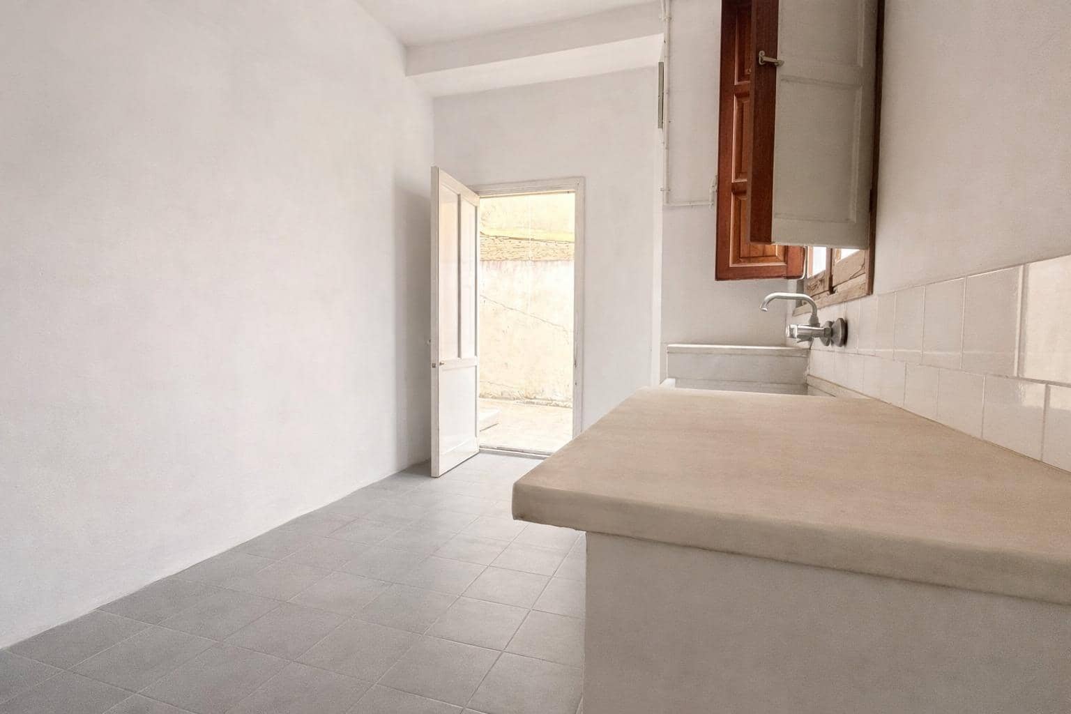 6 makuuhuone Omakotitalo myytävänä paikassa Aldaia mukana 
autotalli - 187 000 € (Ref: 9197808)