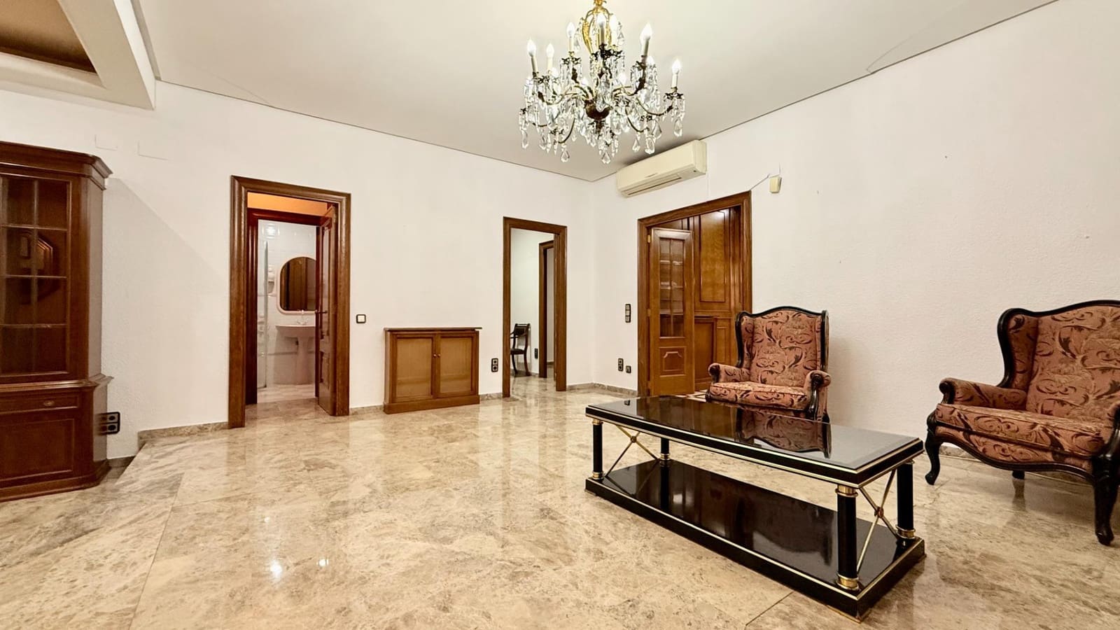 2 bedroom Flat for rent in Albalat dels Sorells with garage - € 1,000 (Ref: 9379131)