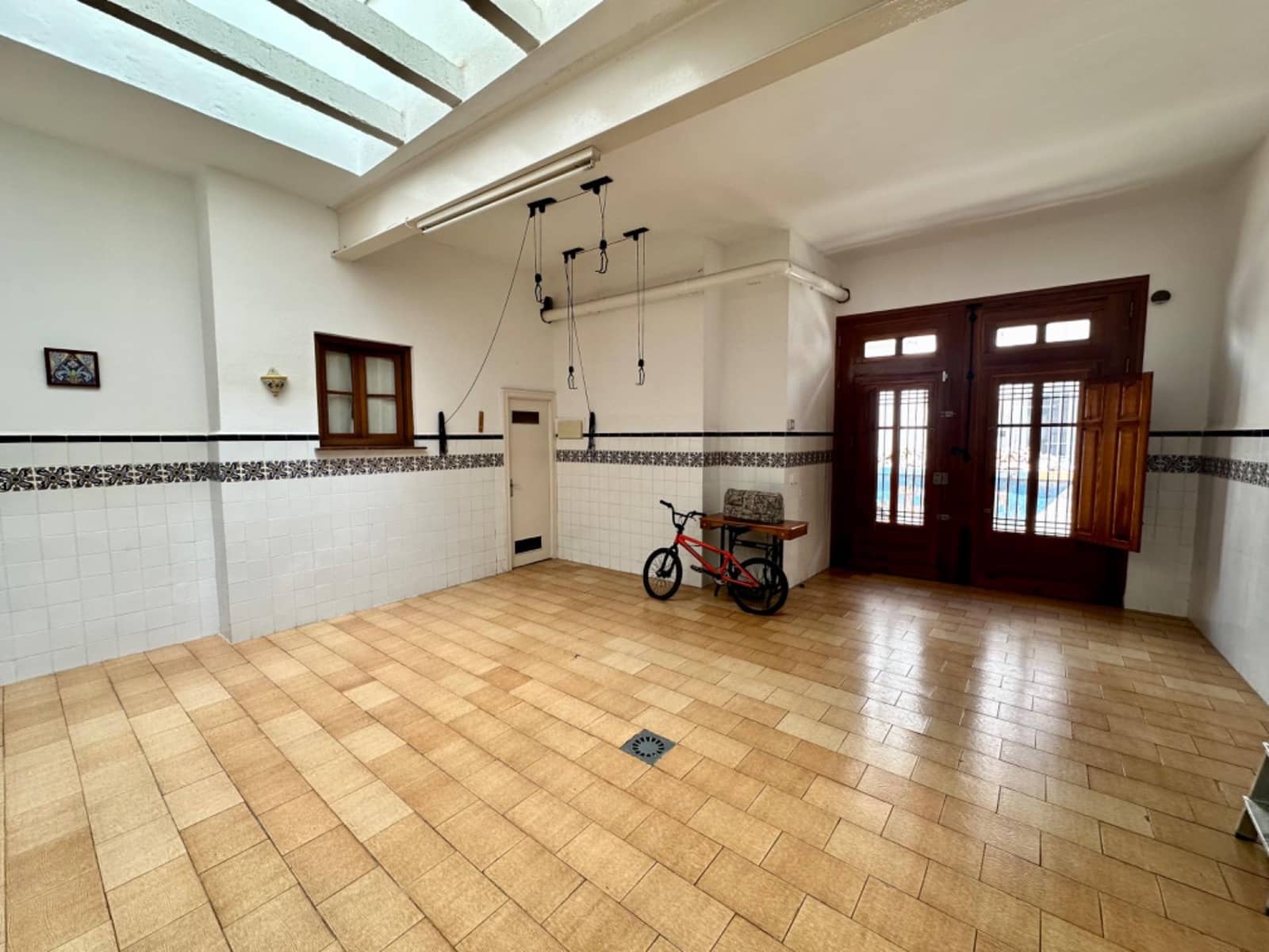 2 bedroom Flat for rent in Albalat dels Sorells with garage - € 1,000 (Ref: 9379131)