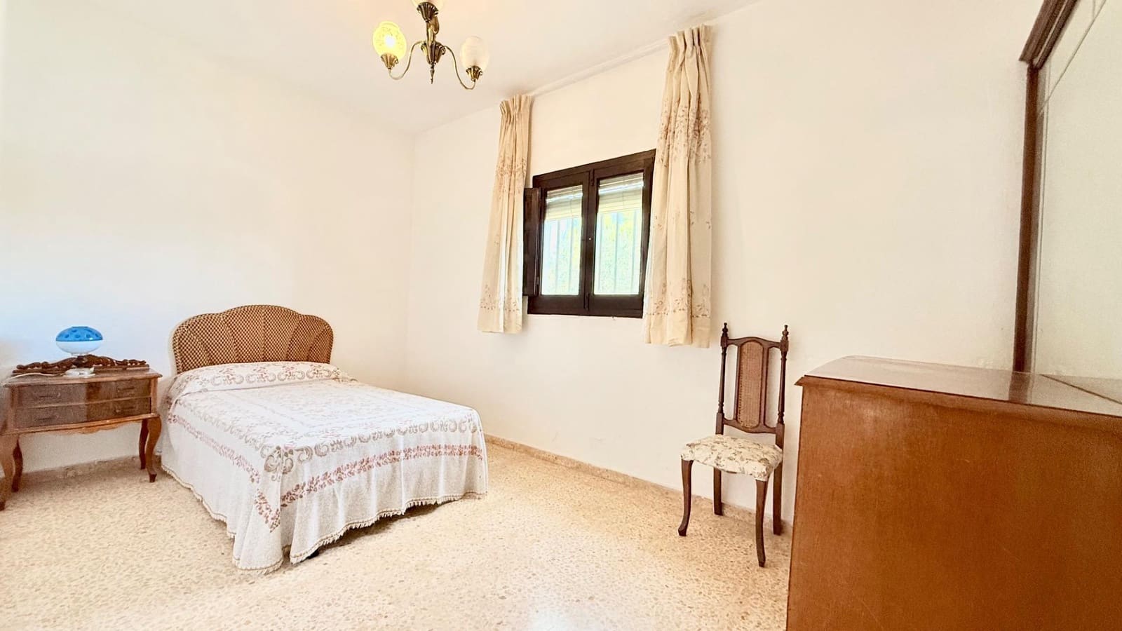 3 quarto Moradia para venda em Torrent com piscina - 179 000 € (Ref: 9385710)