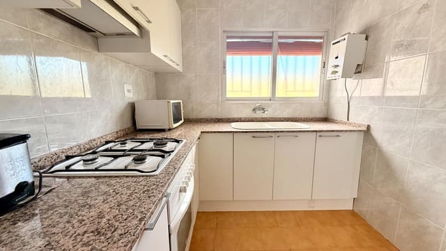 3 quarto Moradia para venda em Torrent com piscina - 179 000 € (Ref: 9385710)