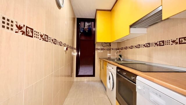 2 sovrum Lägenhet till salu i Burjassot med garage - 239 000 € (Ref: 9423904)