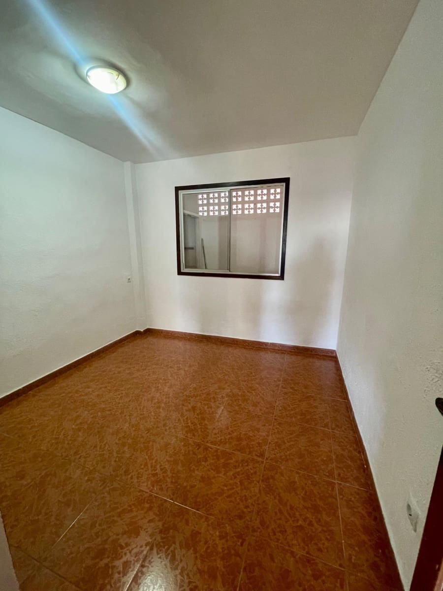 2 bedroom Apartment for sale in Puig with pool - € 275,000 (Ref: 9427317)