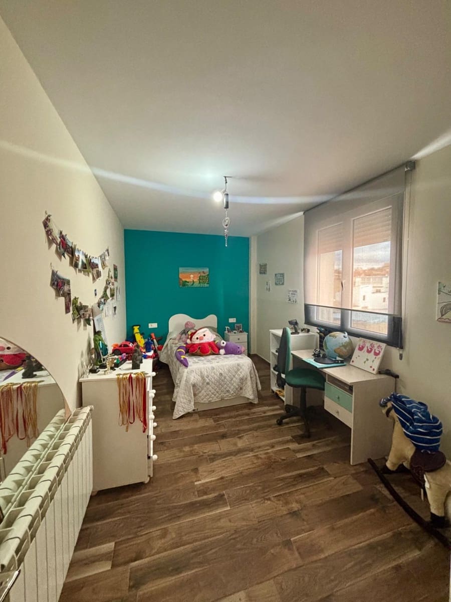 4 camera da letto Villa in vendita in Minglanilla con garage - 200.000 € (Rif: 9427318)