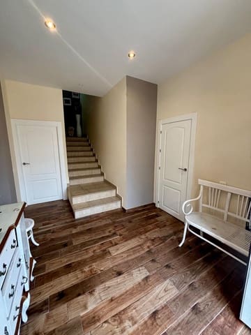 4 sypialnia Willa na sprzedaż w Minglanilla z garażem - 200 000 € (Ref: 9427318)