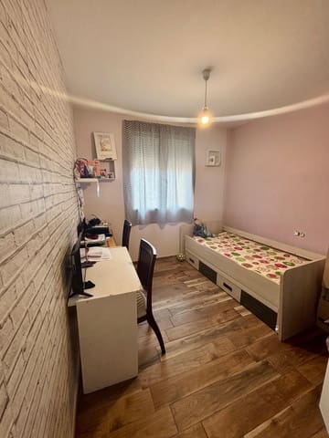 4 sypialnia Willa na sprzedaż w Minglanilla z garażem - 200 000 € (Ref: 9427318)