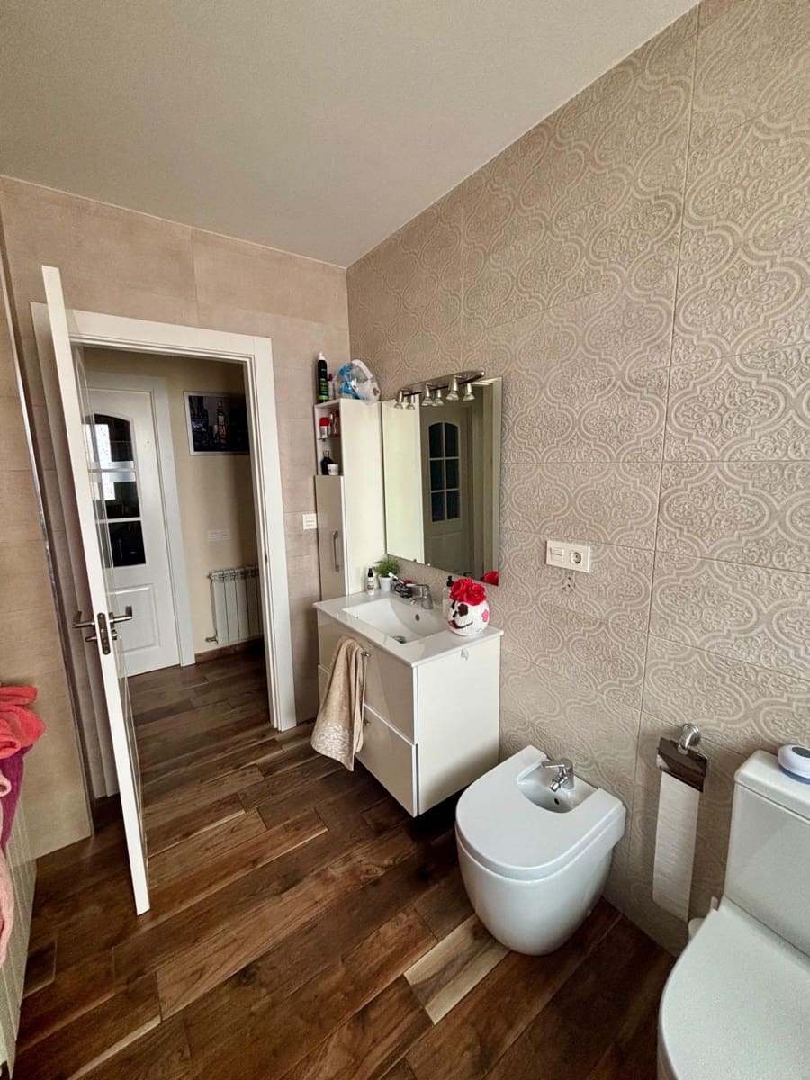 4 camera da letto Villa in vendita in Minglanilla con garage - 200.000 € (Rif: 9427318)