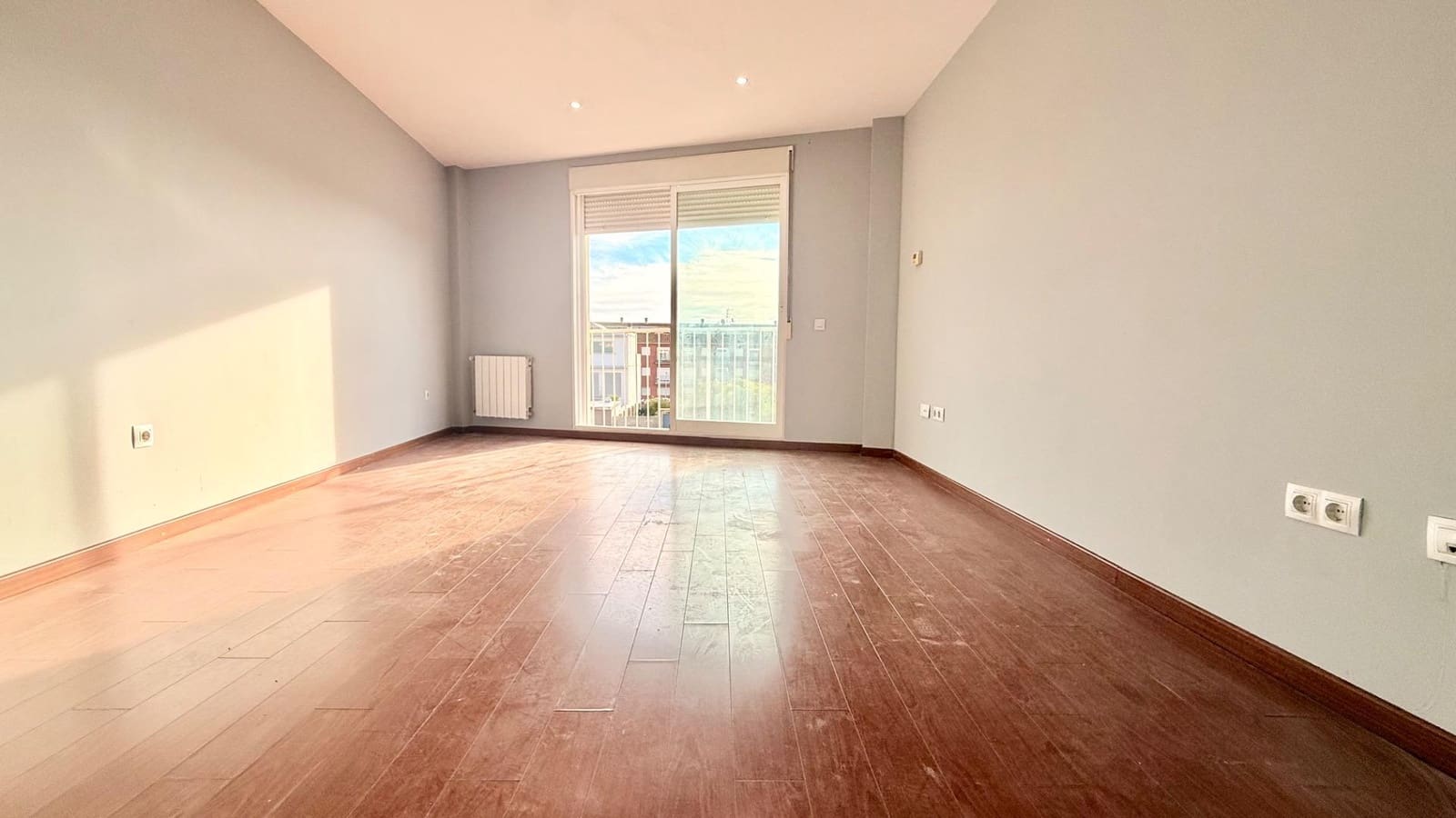 3 sovrum Lägenhet till salu i Museros - 225 000 € (Ref: 9446679)