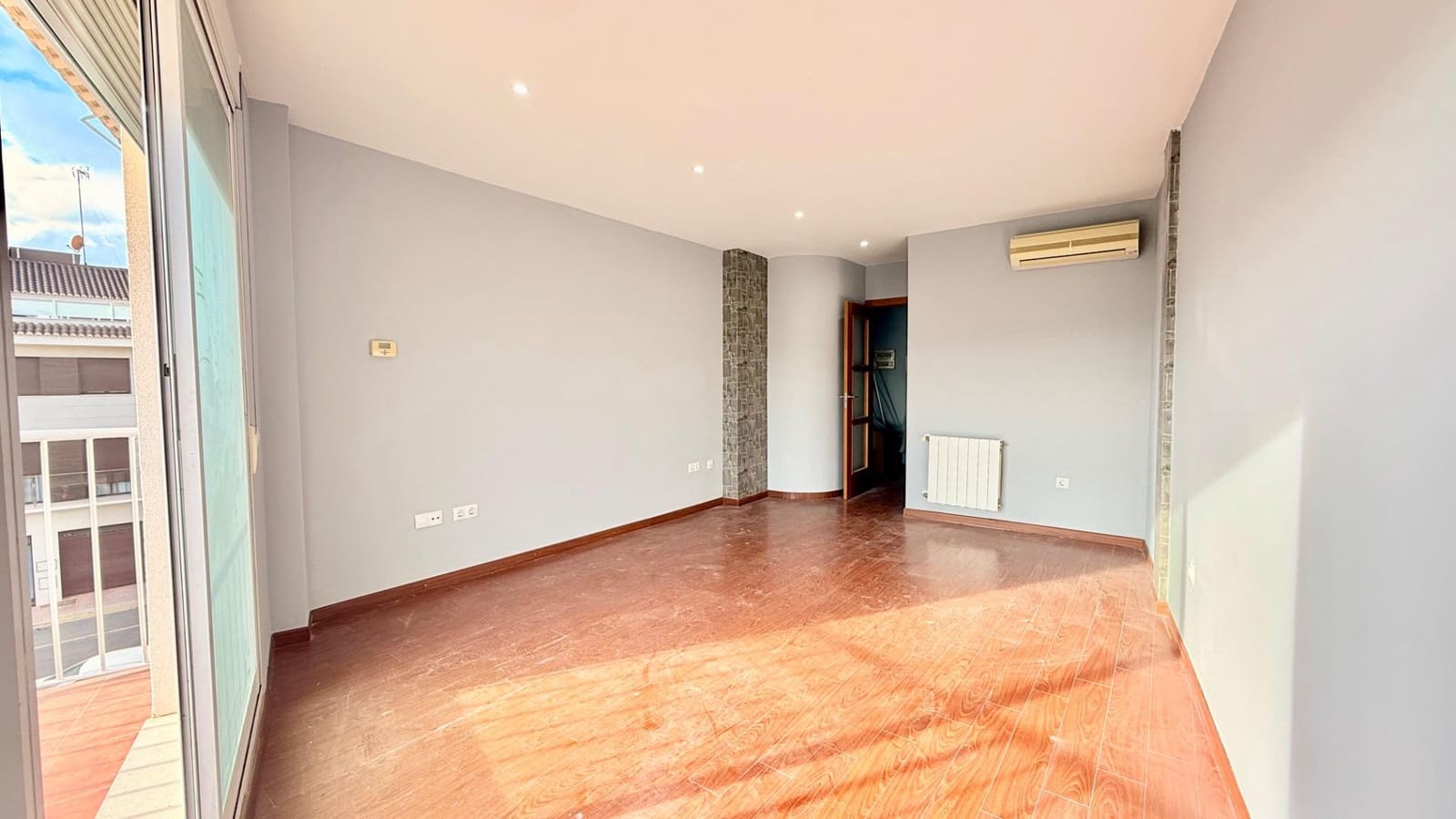 3 sovrum Lägenhet till salu i Museros - 225 000 € (Ref: 9446679)