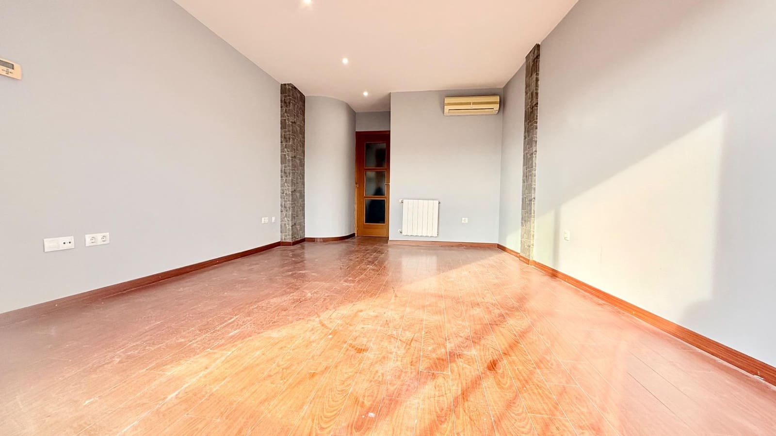 3 sovrum Lägenhet till salu i Museros - 225 000 € (Ref: 9446679)