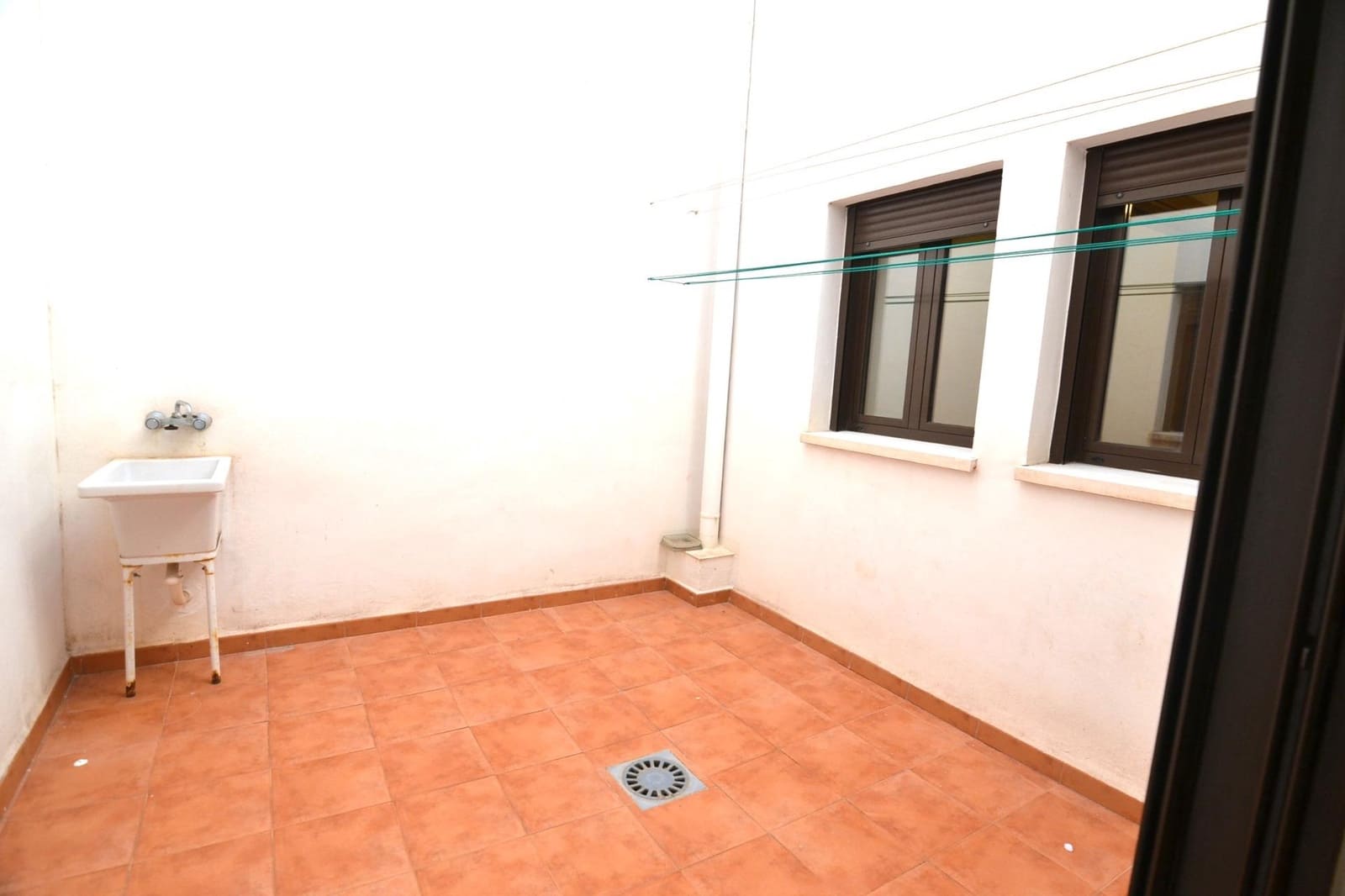 2 makuuhuone Asunto vuokrattavana paikassa Museros mukana 
autotalli - 900 € (Ref: 9449402)