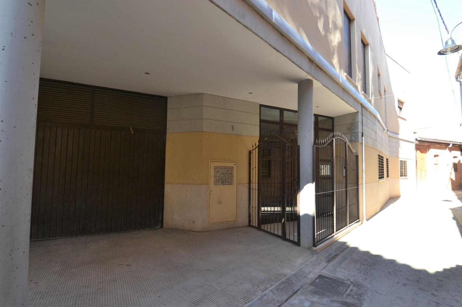 2 makuuhuone Asunto vuokrattavana paikassa Museros mukana 
autotalli - 900 € (Ref: 9449402)