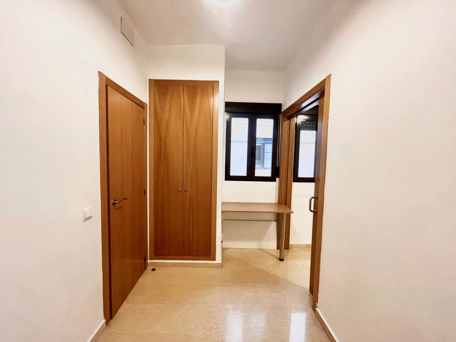 2 makuuhuone Asunto vuokrattavana paikassa Museros mukana 
autotalli - 900 € (Ref: 9449402)