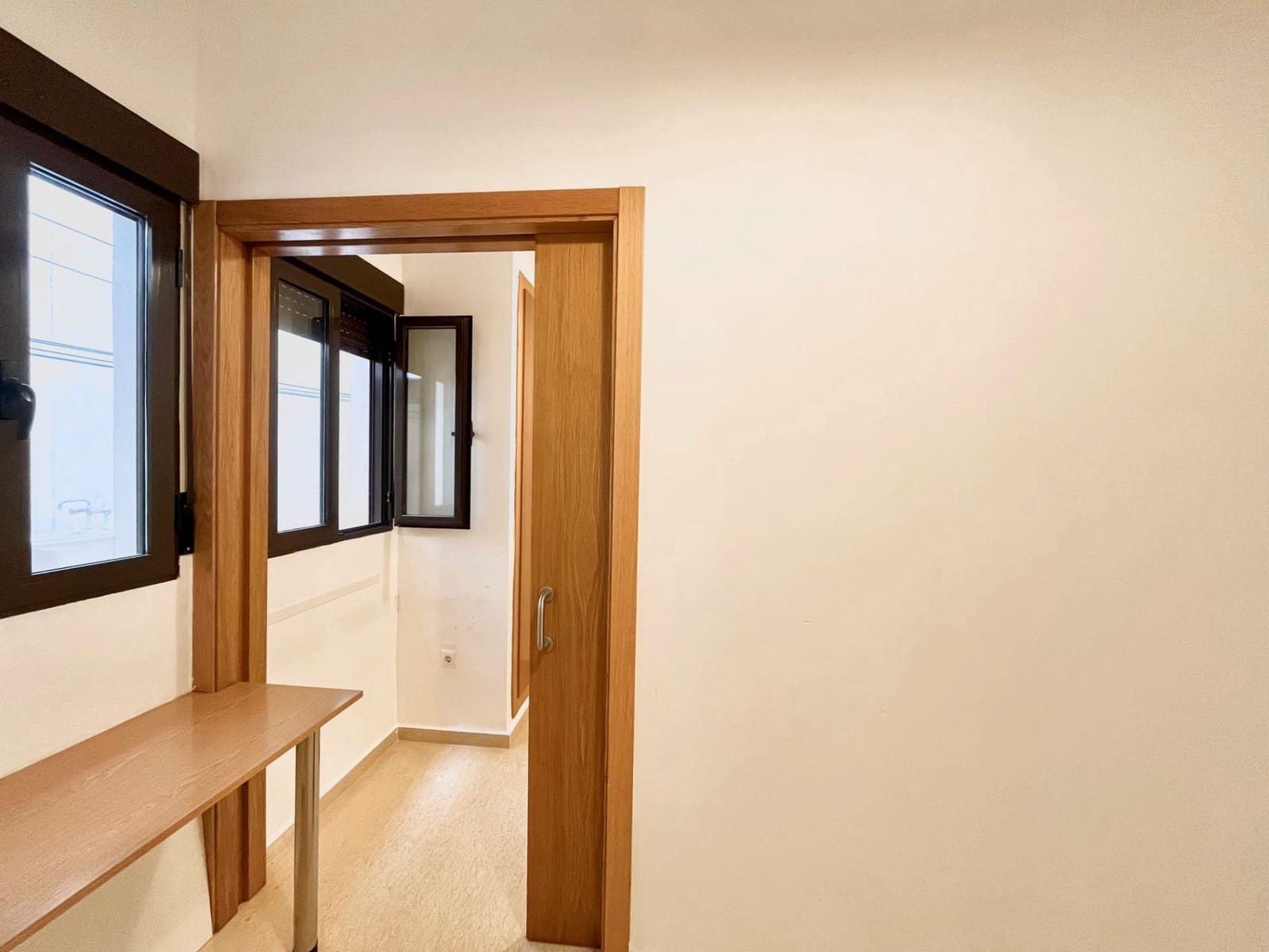 2 makuuhuone Asunto vuokrattavana paikassa Museros mukana 
autotalli - 900 € (Ref: 9449402)