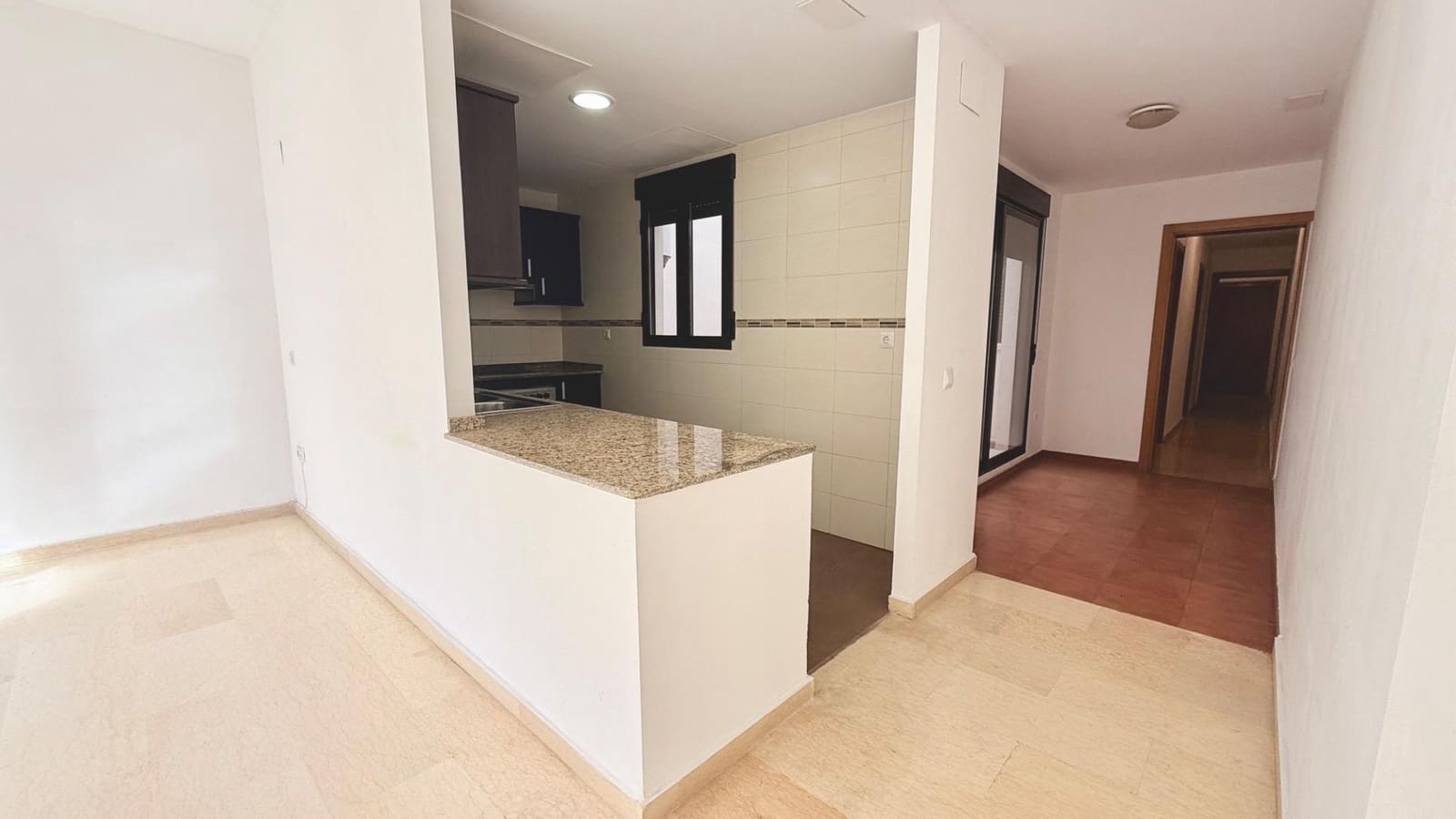 2 bedroom Flat for rent in Museros with garage - € 900 (Ref: 9449402)