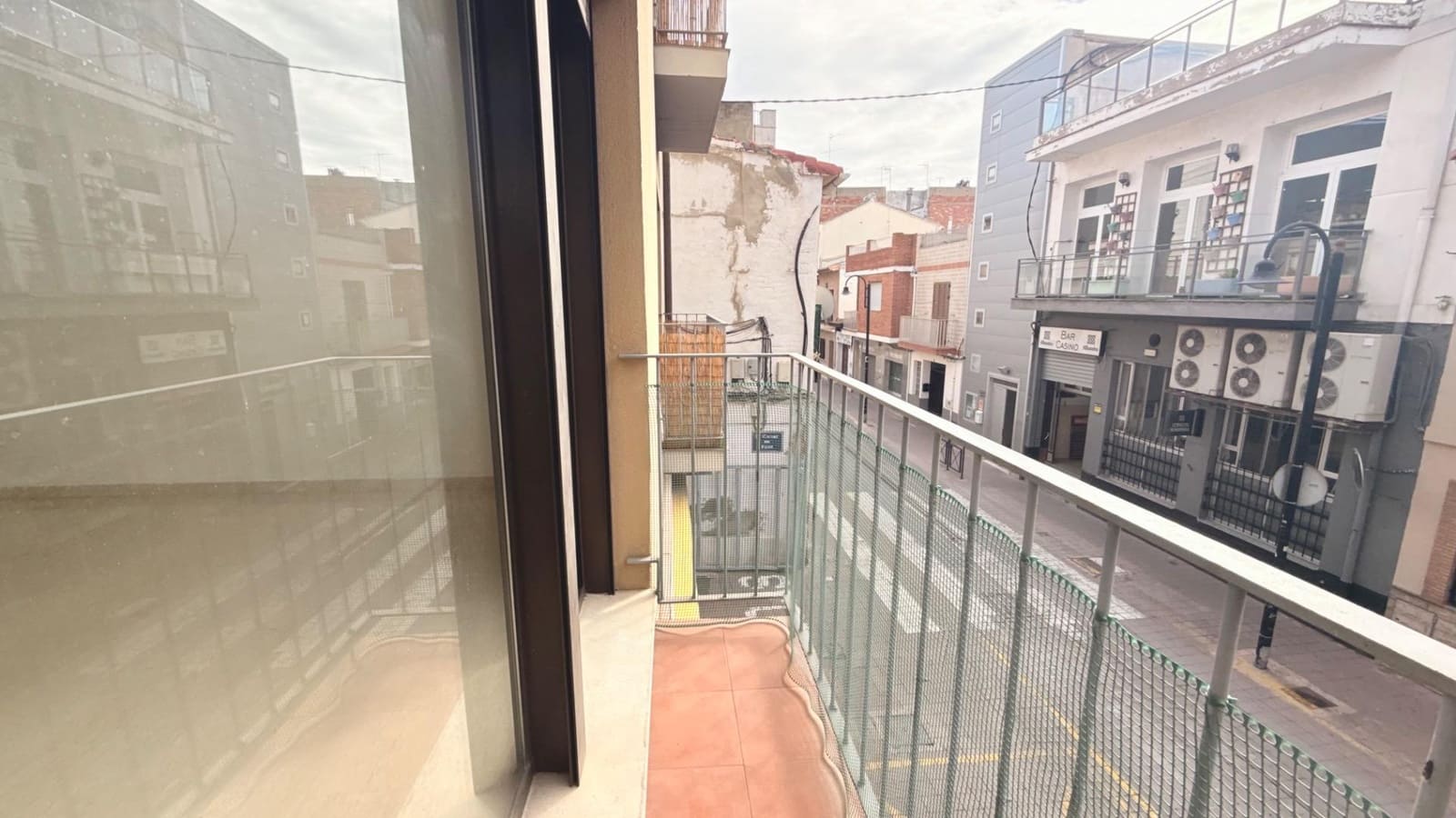 2 bedroom Flat for rent in Museros with garage - € 900 (Ref: 9449402)