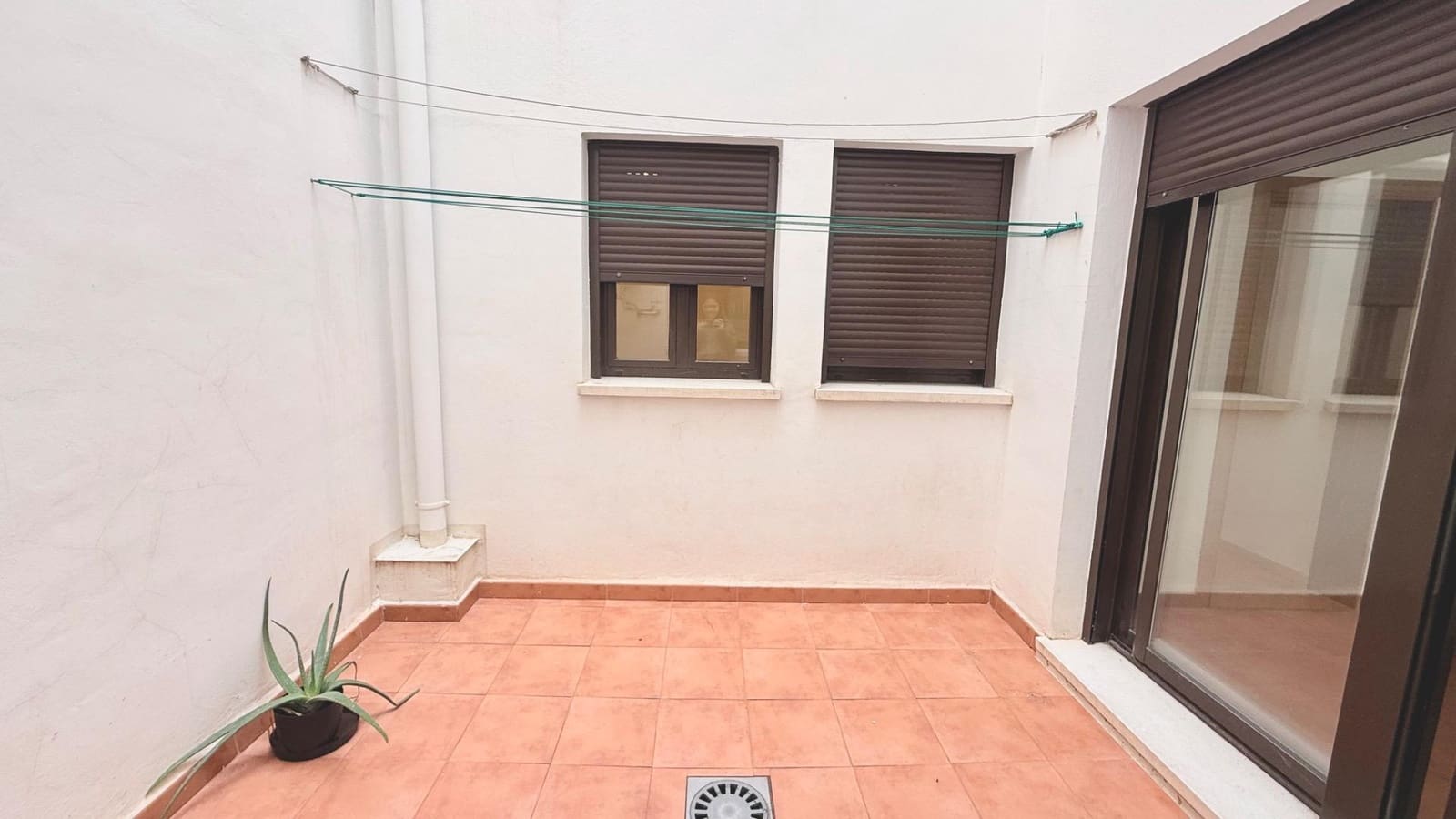 2 bedroom Flat for rent in Museros with garage - € 900 (Ref: 9449402)