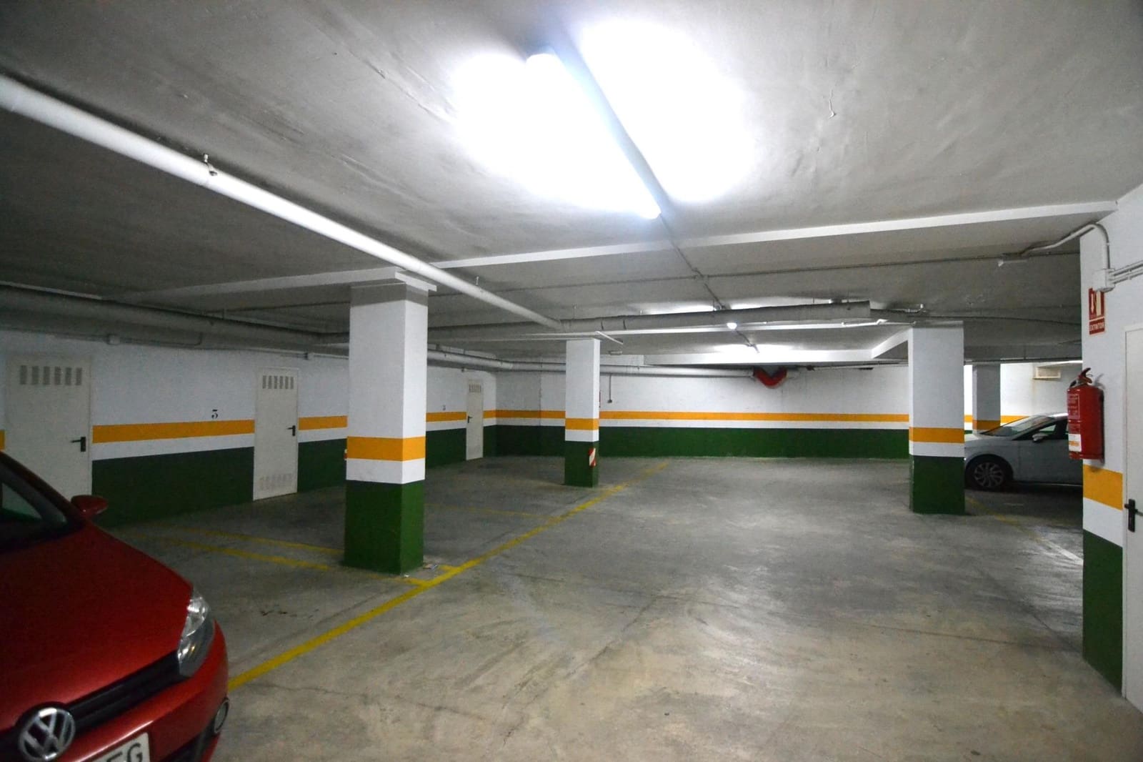 2 bedroom Flat for rent in Museros with garage - € 900 (Ref: 9449402)