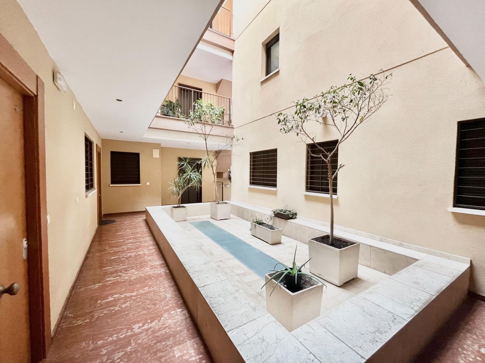 2 bedroom Flat for rent in Museros with garage - € 900 (Ref: 9449402)