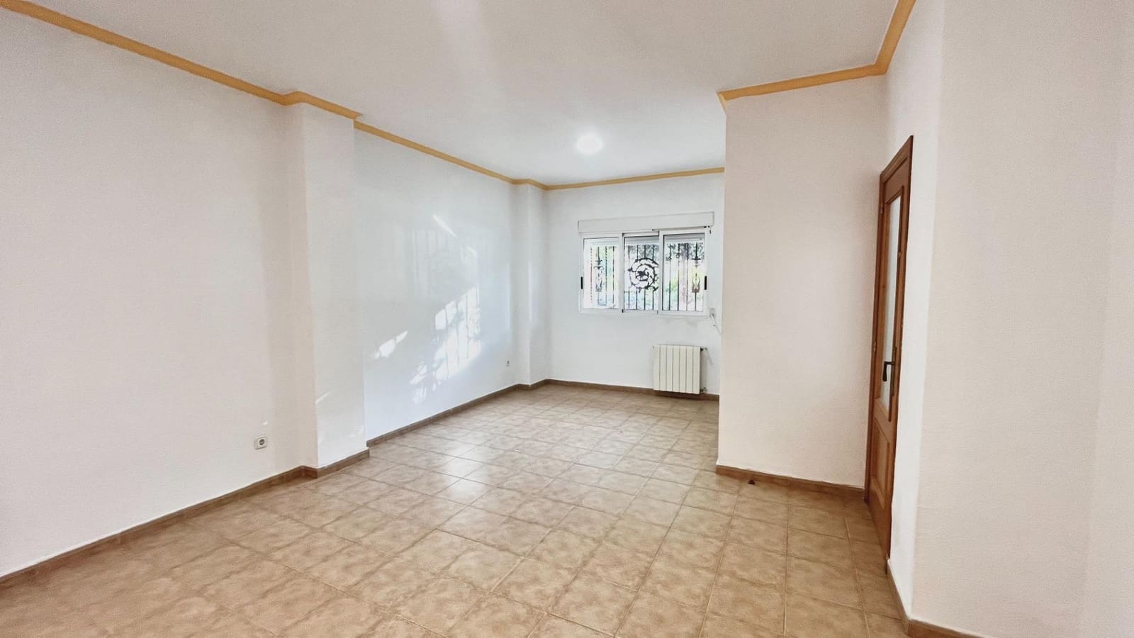 4 sypialnia Dom szeregowy do wynajęcia w Museros z garażem - 1 200 € (Ref: 9449403)