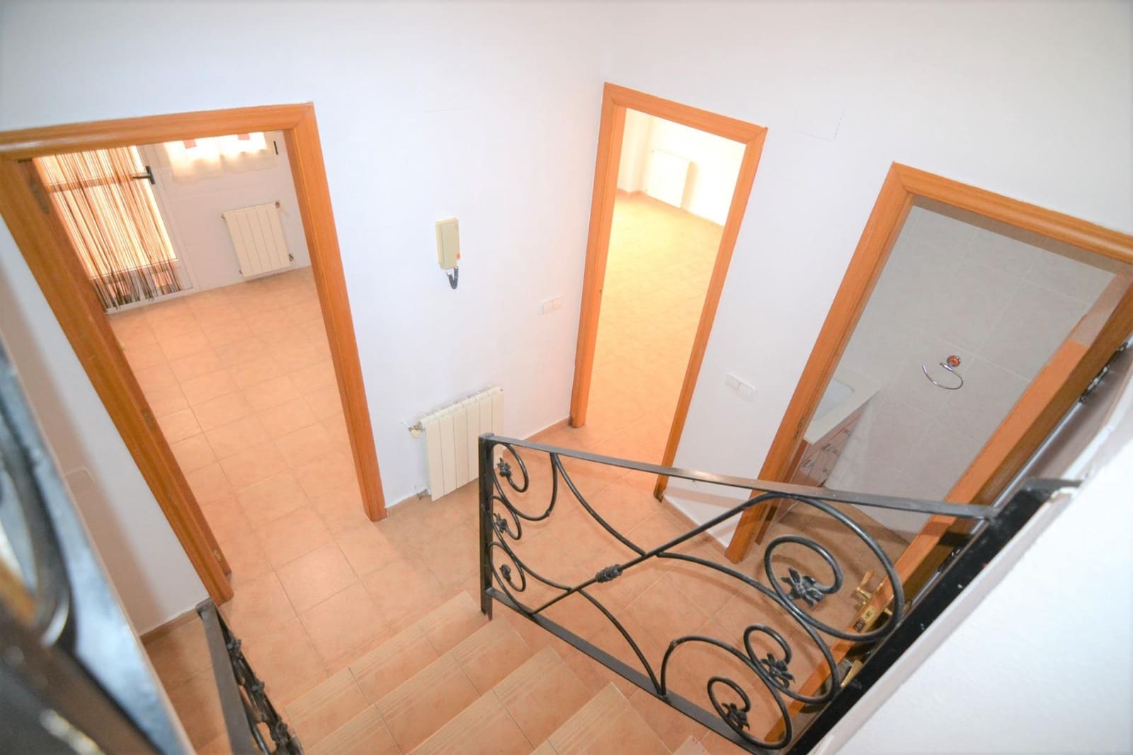 4 sypialnia Dom szeregowy do wynajęcia w Museros z garażem - 1 200 € (Ref: 9449403)