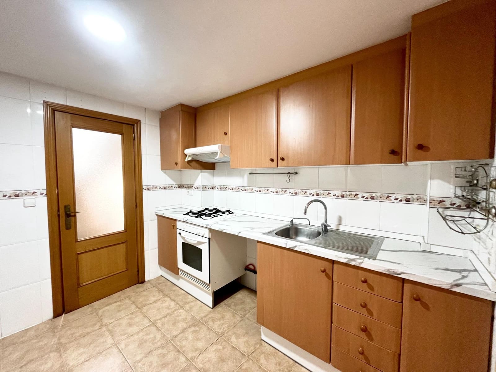 4 sypialnia Dom szeregowy do wynajęcia w Museros z garażem - 1 200 € (Ref: 9449403)