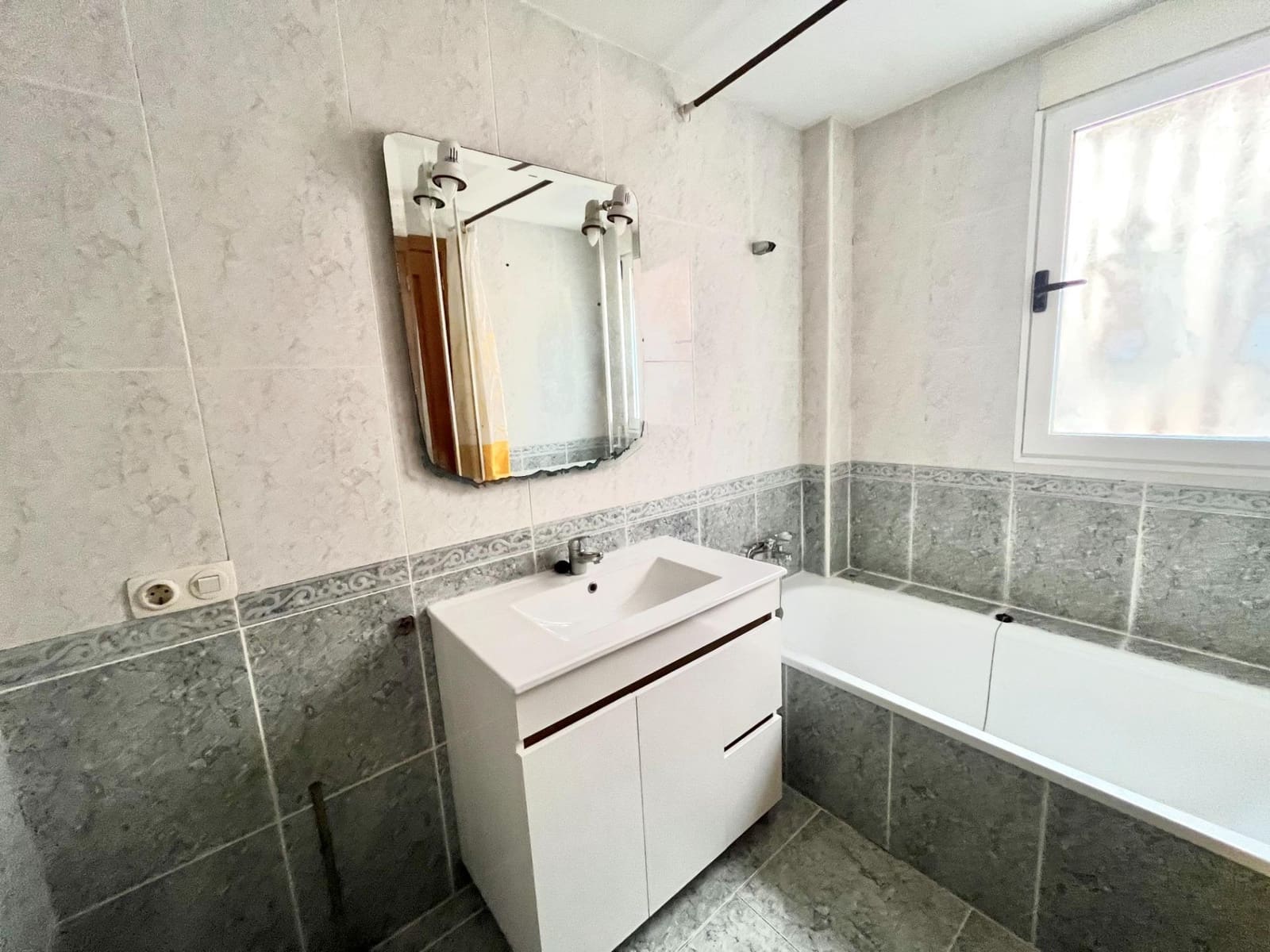 4 sypialnia Dom szeregowy do wynajęcia w Museros z garażem - 1 200 € (Ref: 9449403)