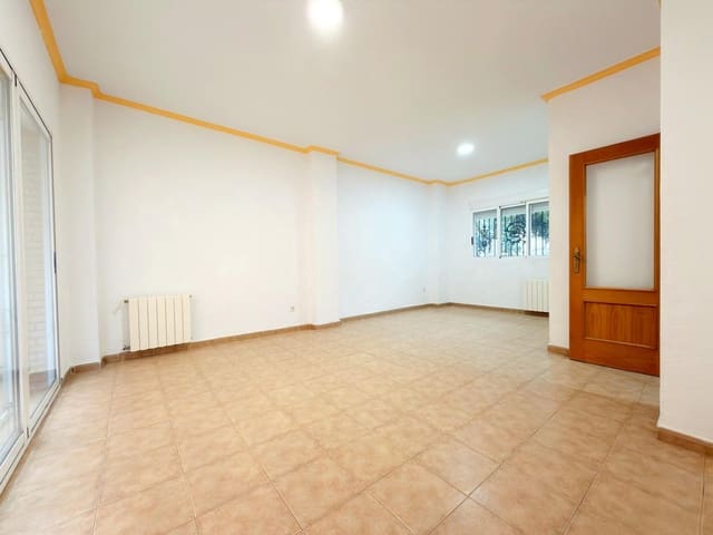 4 bedroom Terraced Villa for rent in Museros with garage - € 1,200 (Ref: 9449403)