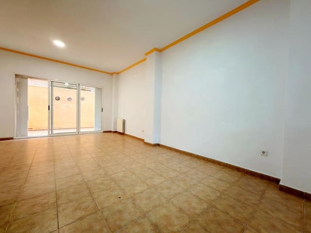 4 bedroom Terraced Villa for rent in Museros with garage - € 1,200 (Ref: 9449403)