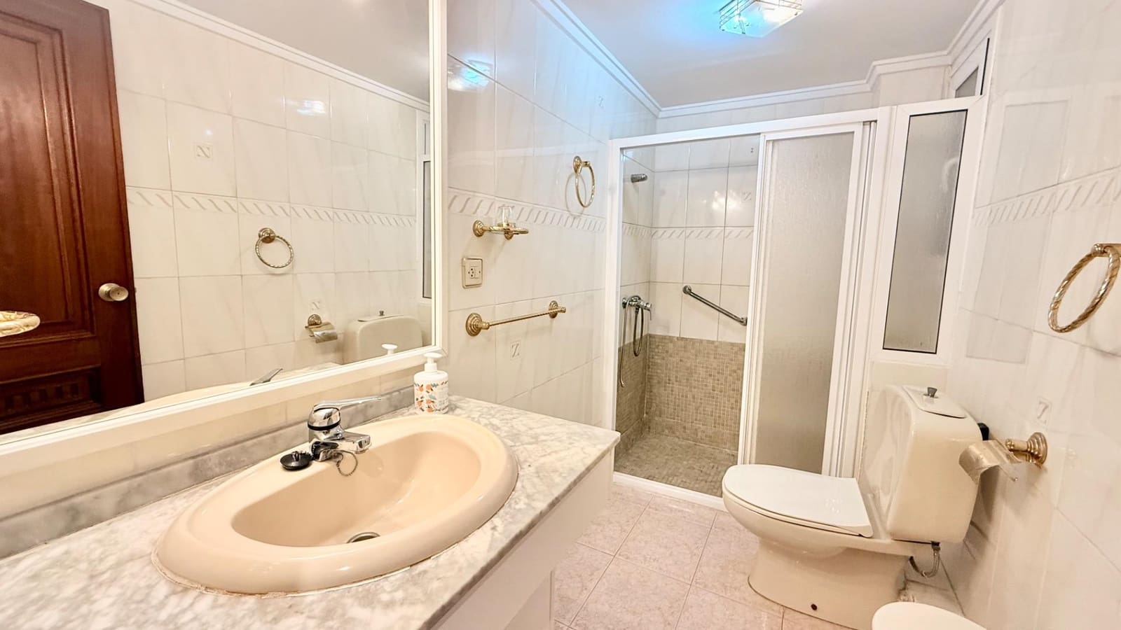 3 chambre Appartement à vendre à Burjassot avec garage - 179 000 € (Ref: 9452232)