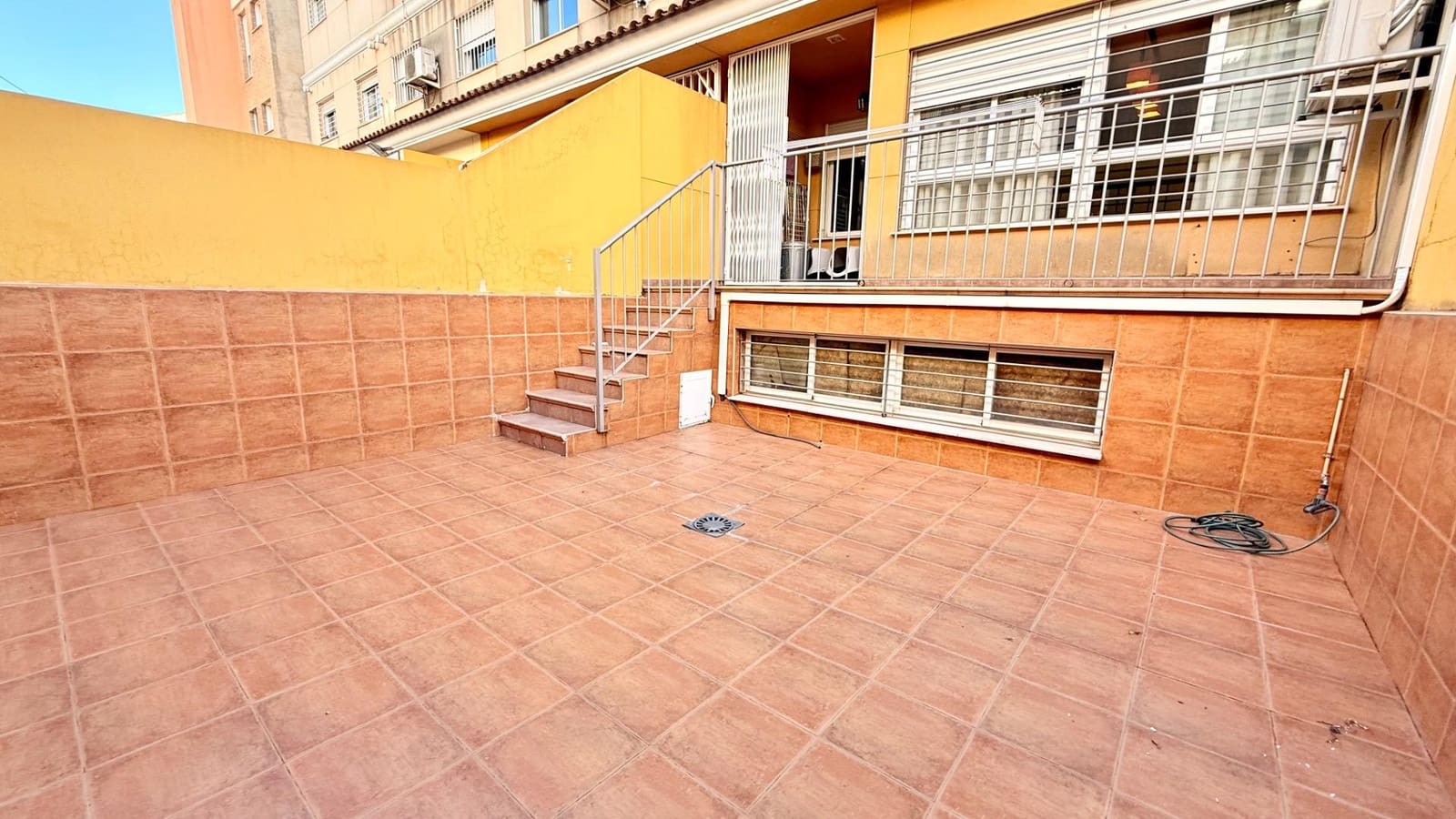 3 slaapkamer Rijtjeshuis te koop in Massamagrell met garage - € 349.900 (Ref: 9452233)