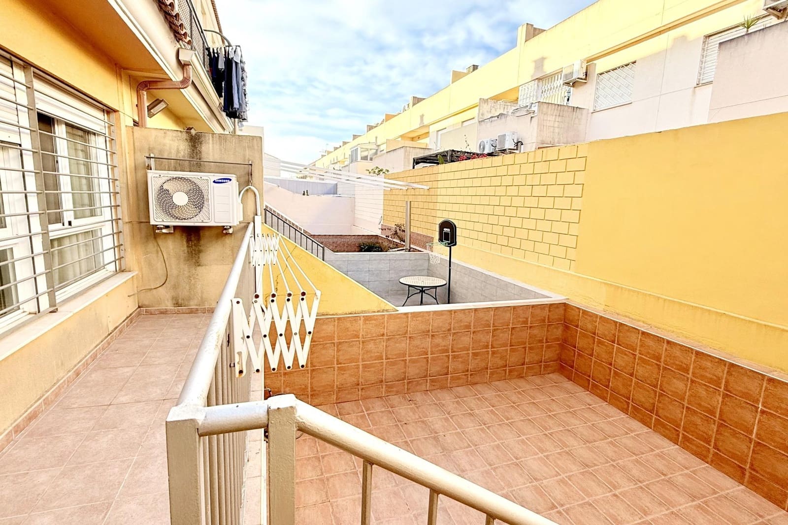 3 sypialnia Dom szeregowy na sprzedaż w Massamagrell z garażem - 349 900 € (Ref: 9452233)