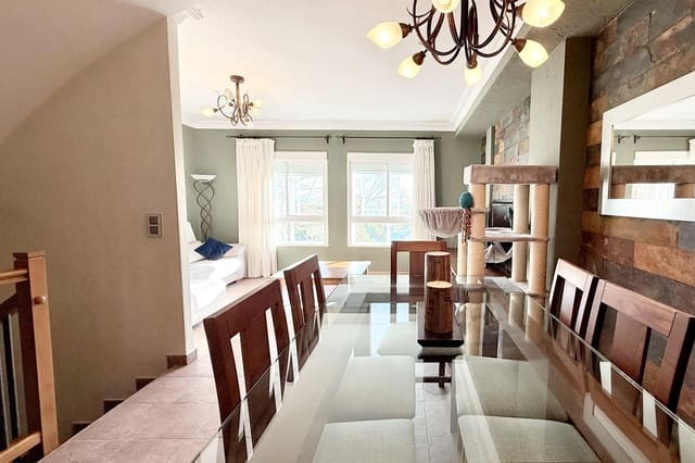 3 soveværelse Rækkehus til salg i Massamagrell med garage - € 349.900 (Ref: 9452233)