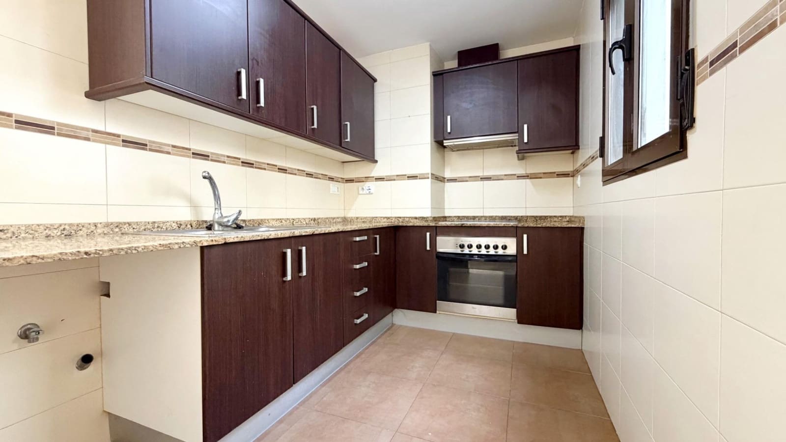 2 bedroom Flat for rent in Museros - € 900 (Ref: 9536034)