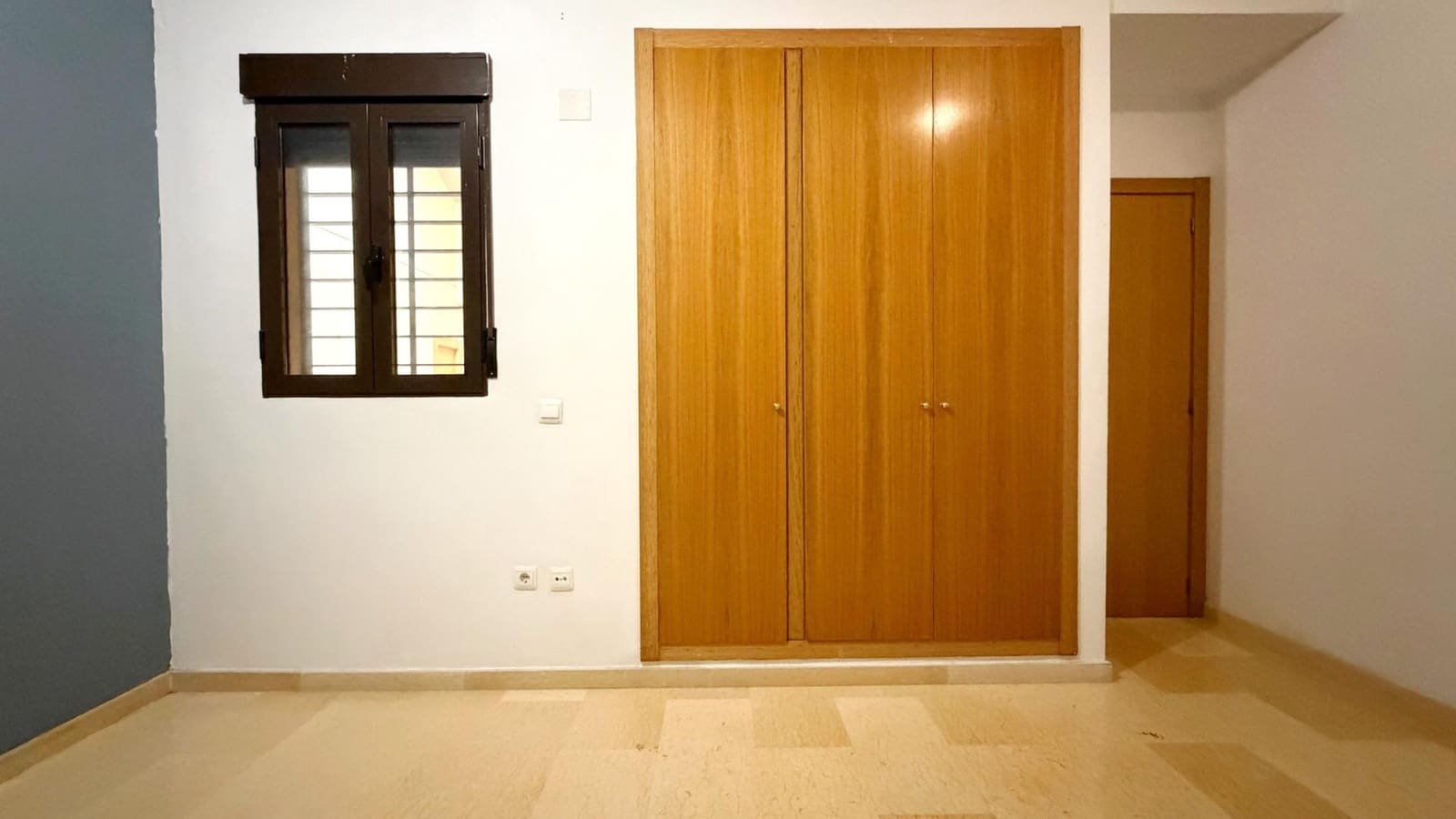 2 bedroom Flat for rent in Museros - € 900 (Ref: 9536034)