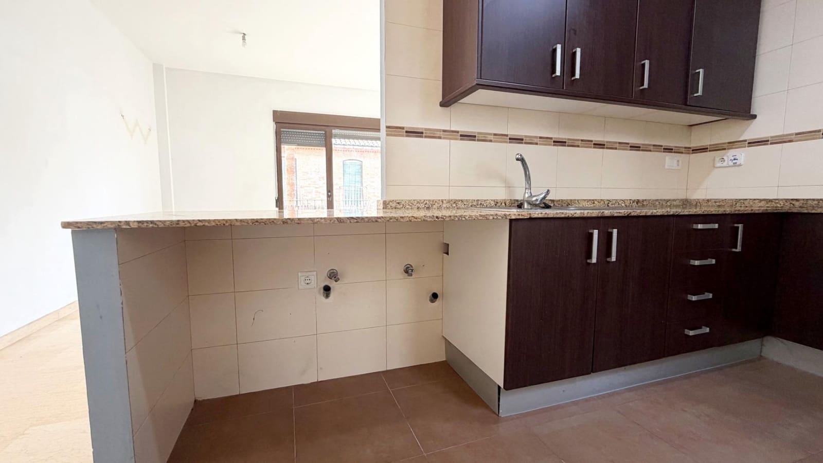 2 bedroom Flat for rent in Museros - € 900 (Ref: 9536034)