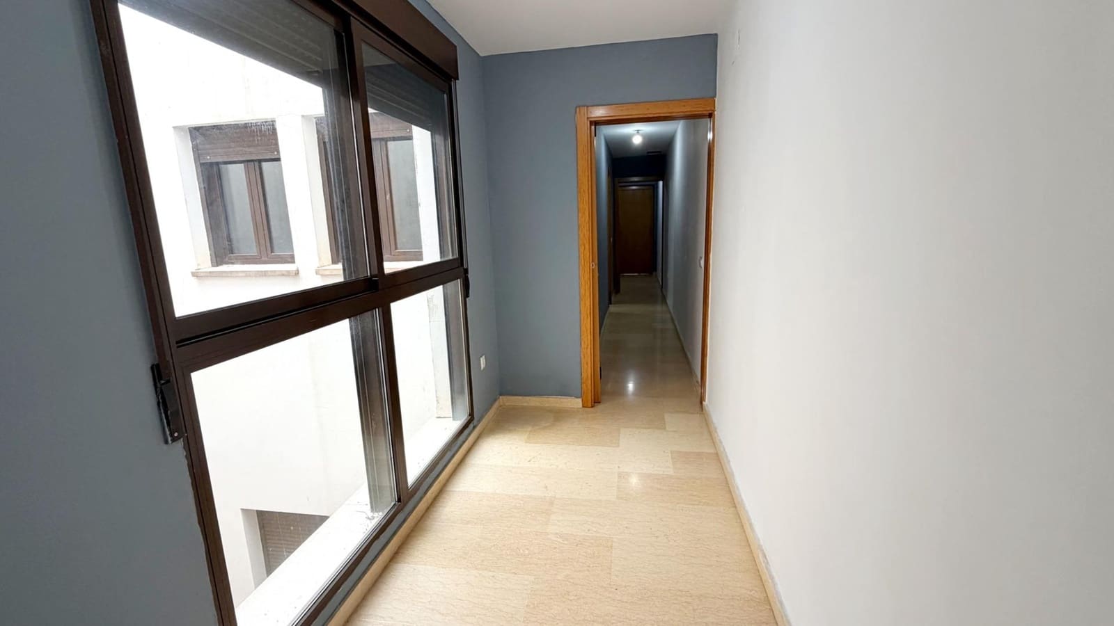 2 bedroom Flat for rent in Museros - € 900 (Ref: 9536034)